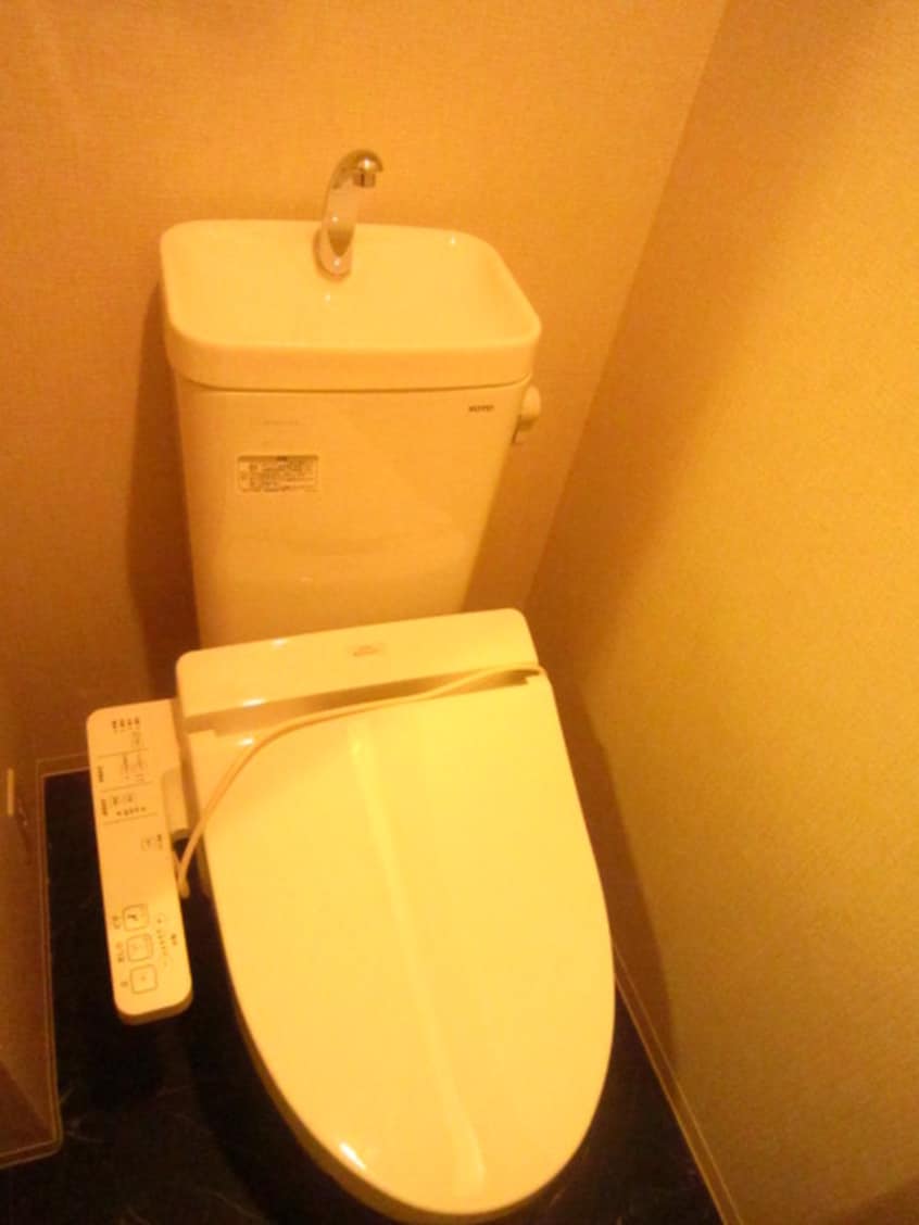 トイレ コンフォリア阿波座