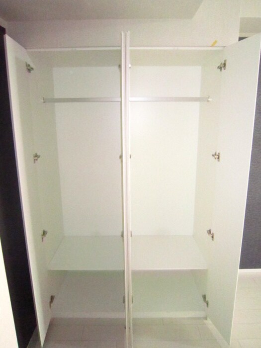 収納 コンフォリア阿波座