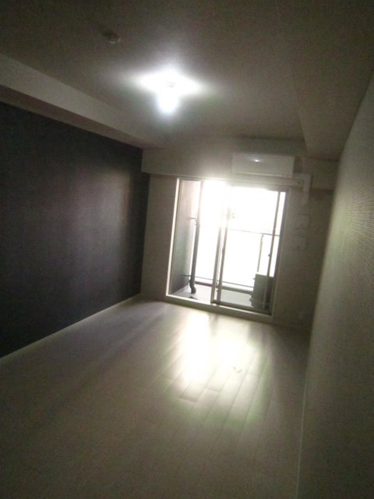 居室 コンフォリア阿波座