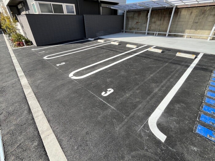 駐車場 コルヌコピア