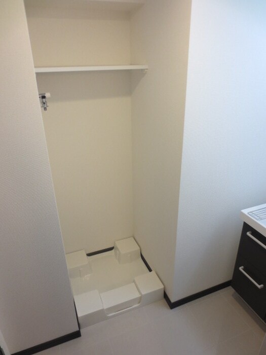 洗濯機置場 ｴｽﾃﾑｺｰﾄ新大阪Ⅹｻﾞ･ｹﾞｰﾄ(1001)