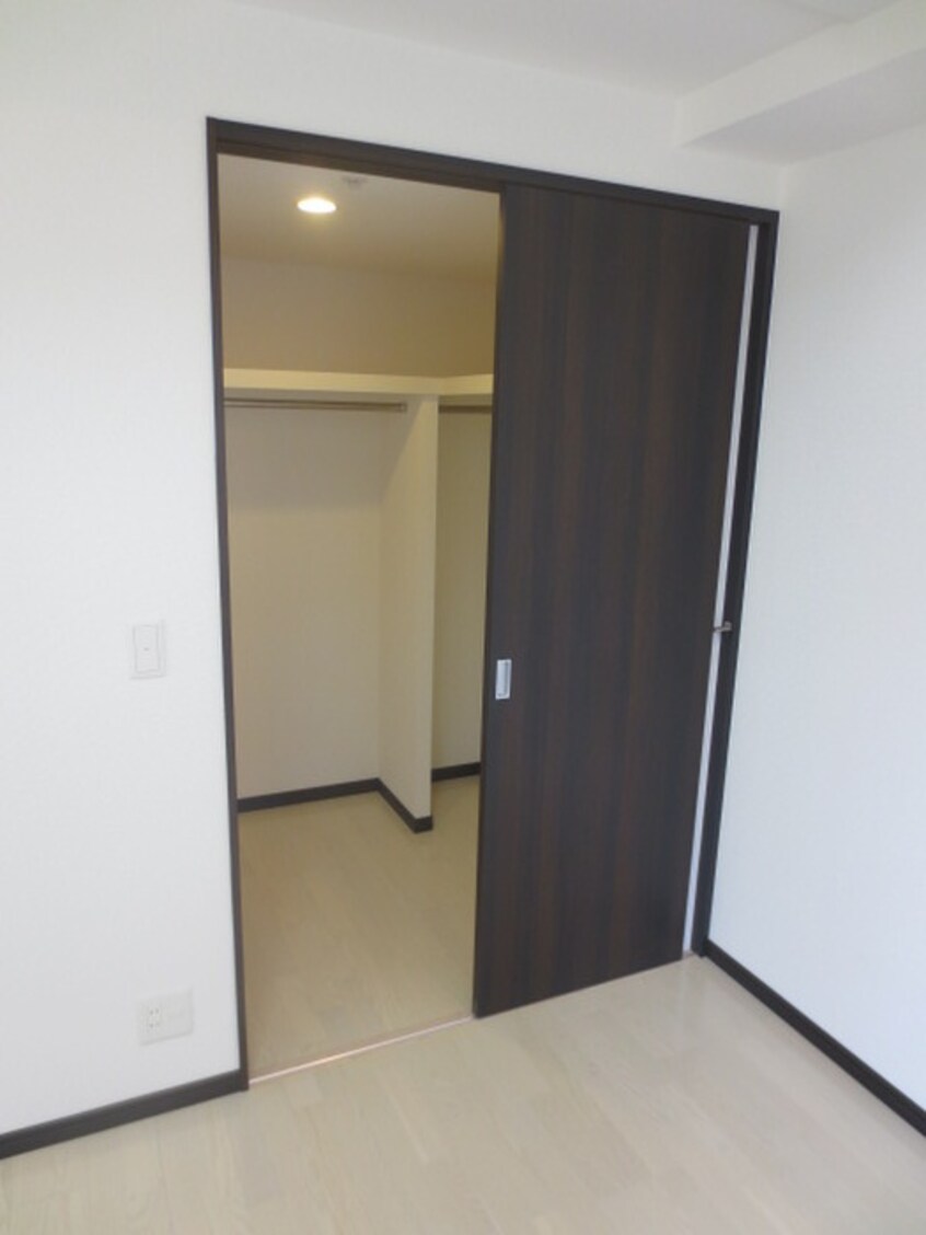 収納 ｴｽﾃﾑｺｰﾄ新大阪Ⅹｻﾞ･ｹﾞｰﾄ(1001)