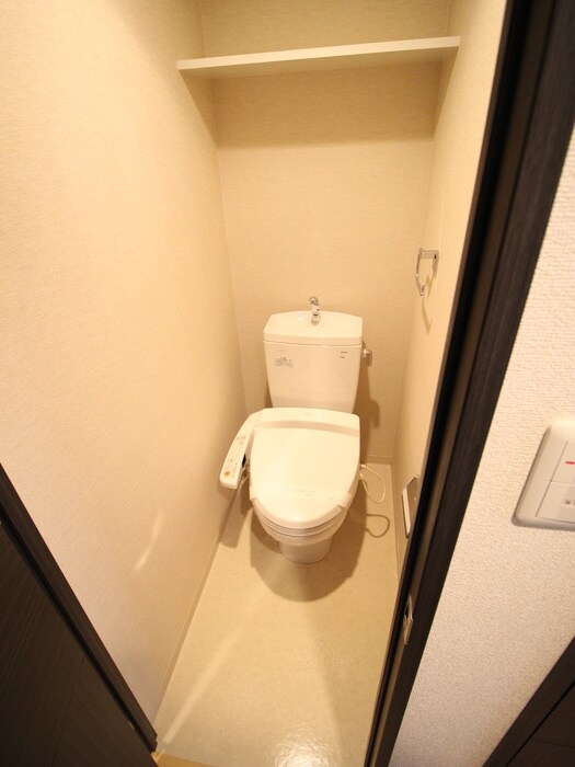 トイレ レ－クス新大阪ウエスト(405)