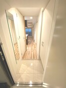 玄関 セレニテフラン新大阪