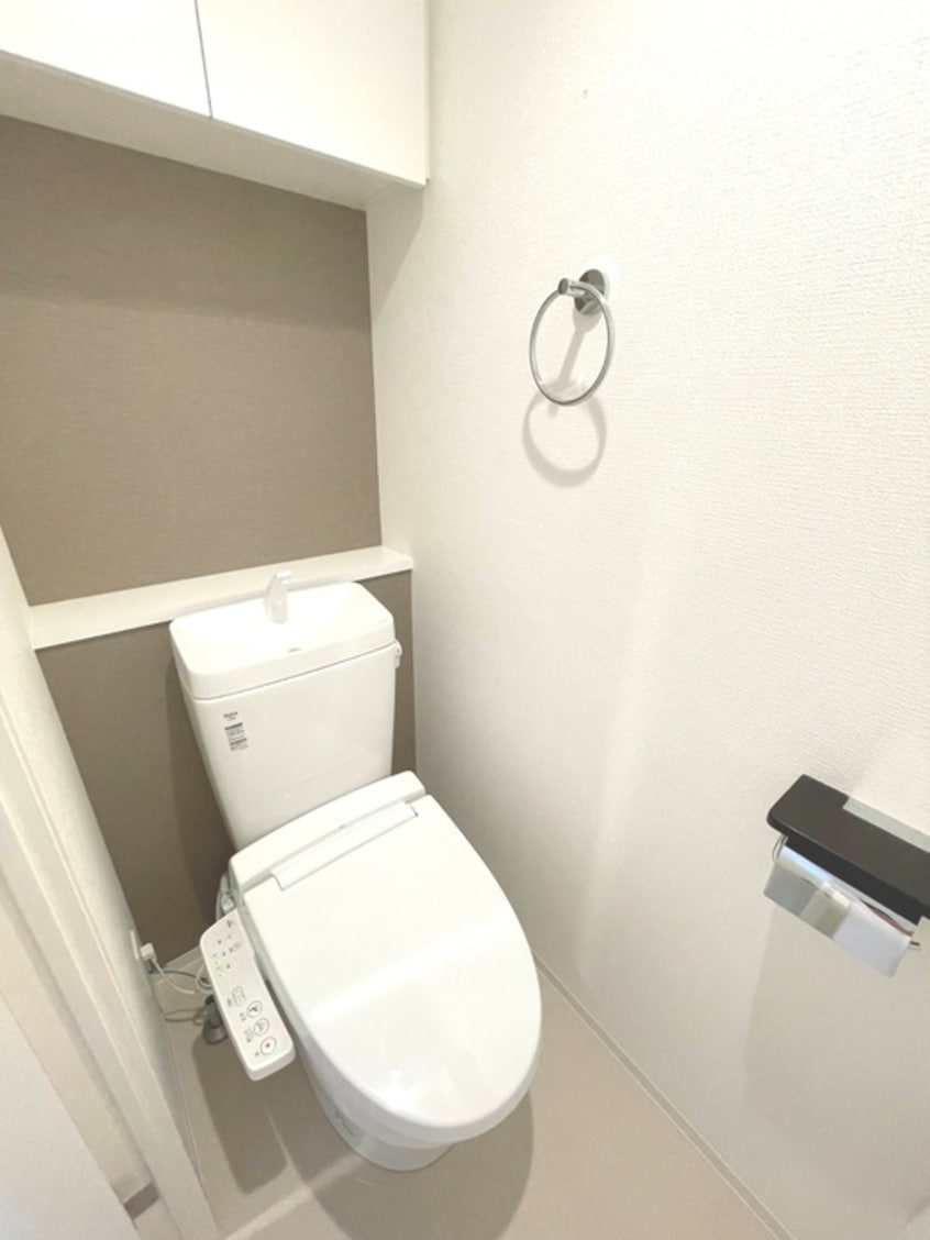 トイレ セレニテフラン新大阪