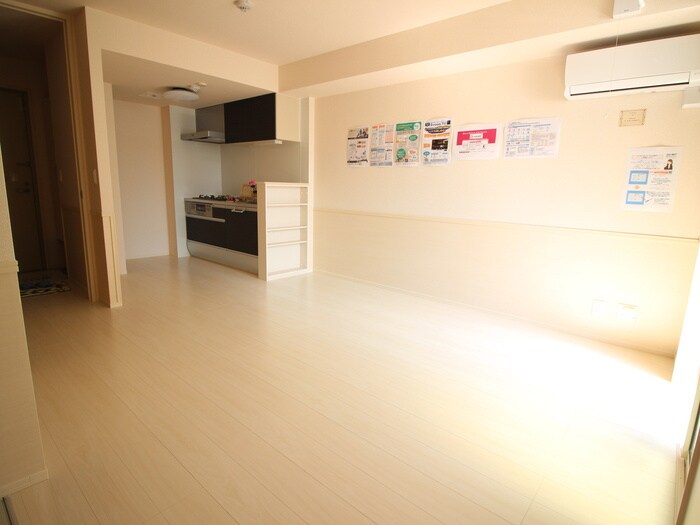 居室 ロッコウコルン－S