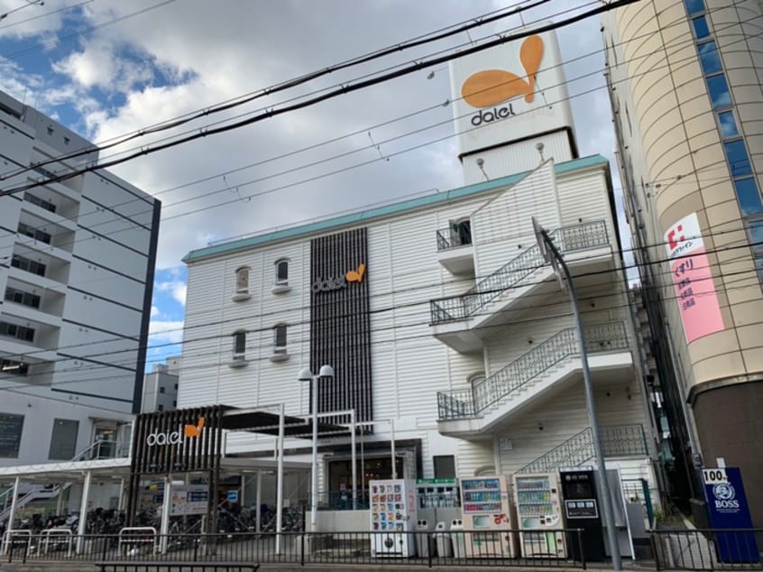 ダイエー江坂公園前店(スーパー)まで475m クレストコート江坂垂水町