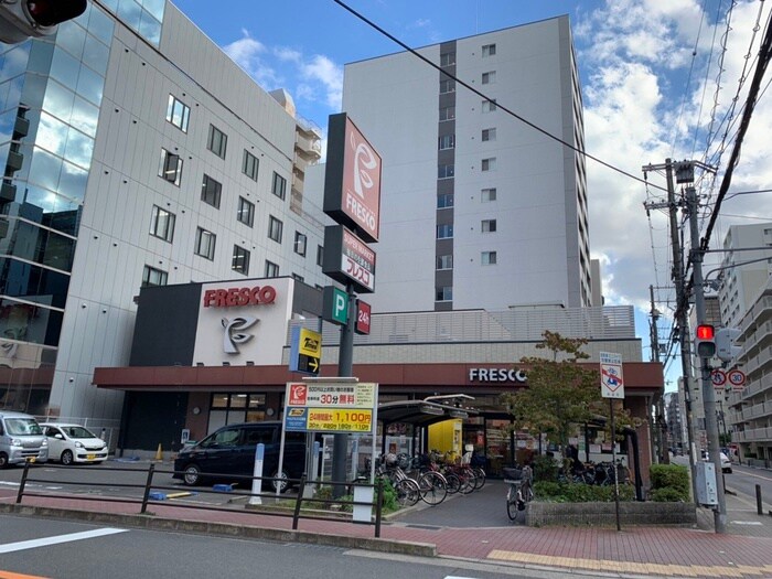 フレスコ江坂店(スーパー)まで495m クレストコート江坂垂水町