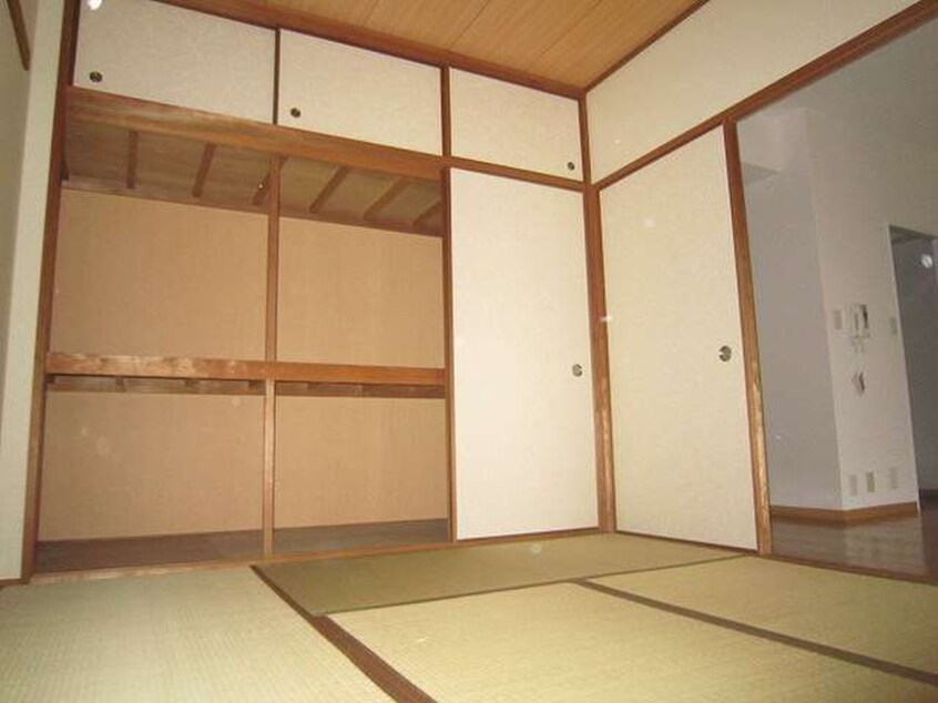 居室 五色山ア－バンリズ