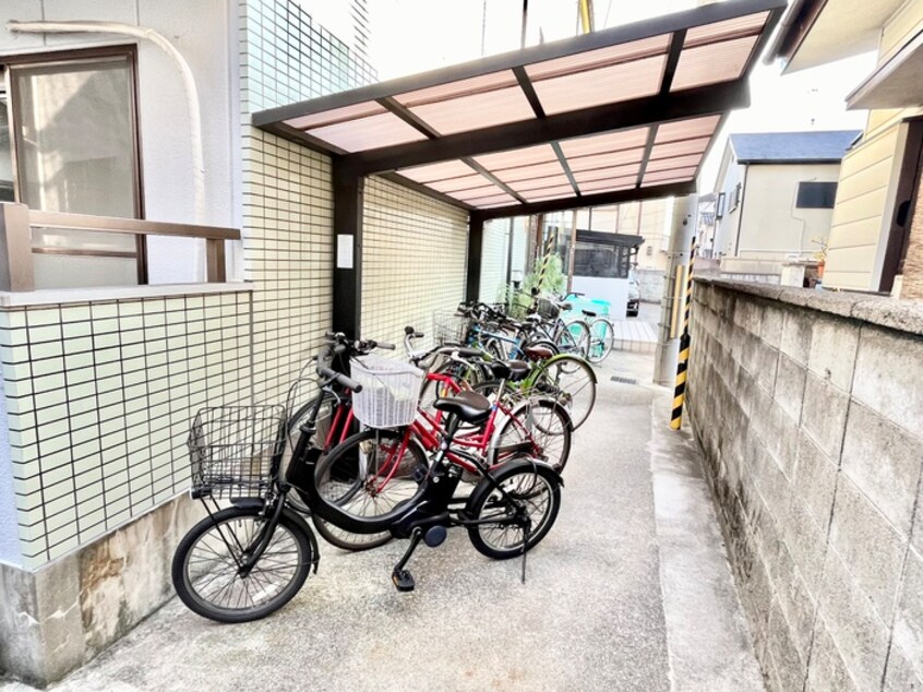 駐輪場 第三村西マンション