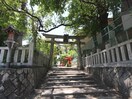 住吉神社(公園)まで527m 第三村西マンション