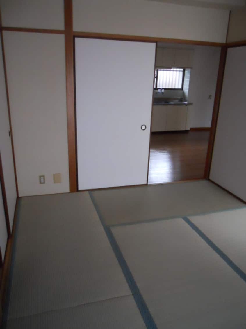 居室 ハイツエフオ－