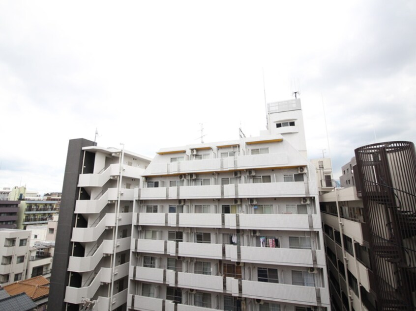 室内からの展望 アトリア新大阪