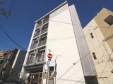 アトラエルミクニ