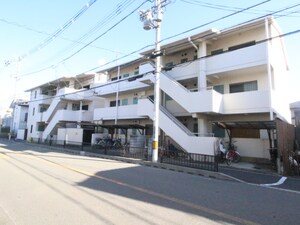 高井田ハイツ