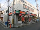 サンクス(コンビニ)まで16m サンル－チェ