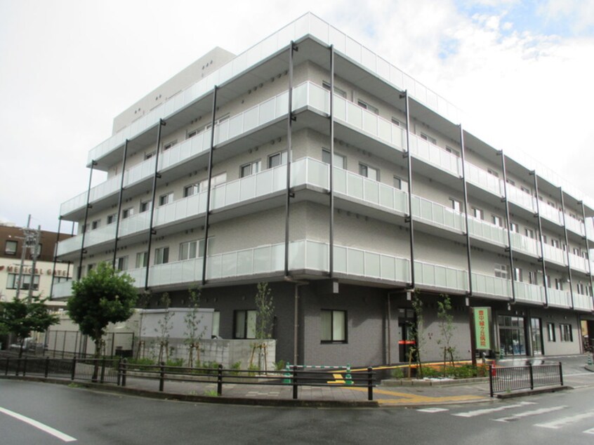 病院(病院)まで400m エスタシオン阪本