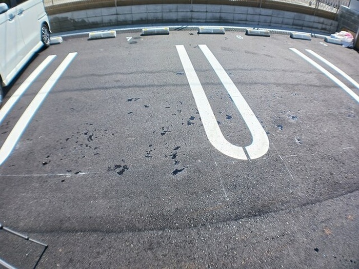 駐車場 メゾン　グレーヌ王子町Ⅰ