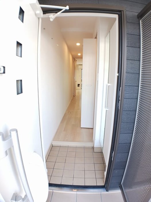 玄関 メゾン　グレーヌ王子町Ⅰ