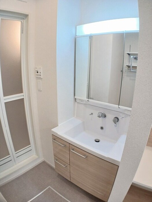 洗面 メゾン　グレーヌ王子町Ⅰ