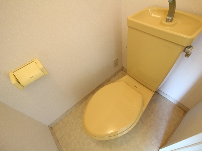 トイレ ロイヤルハイツ夙川