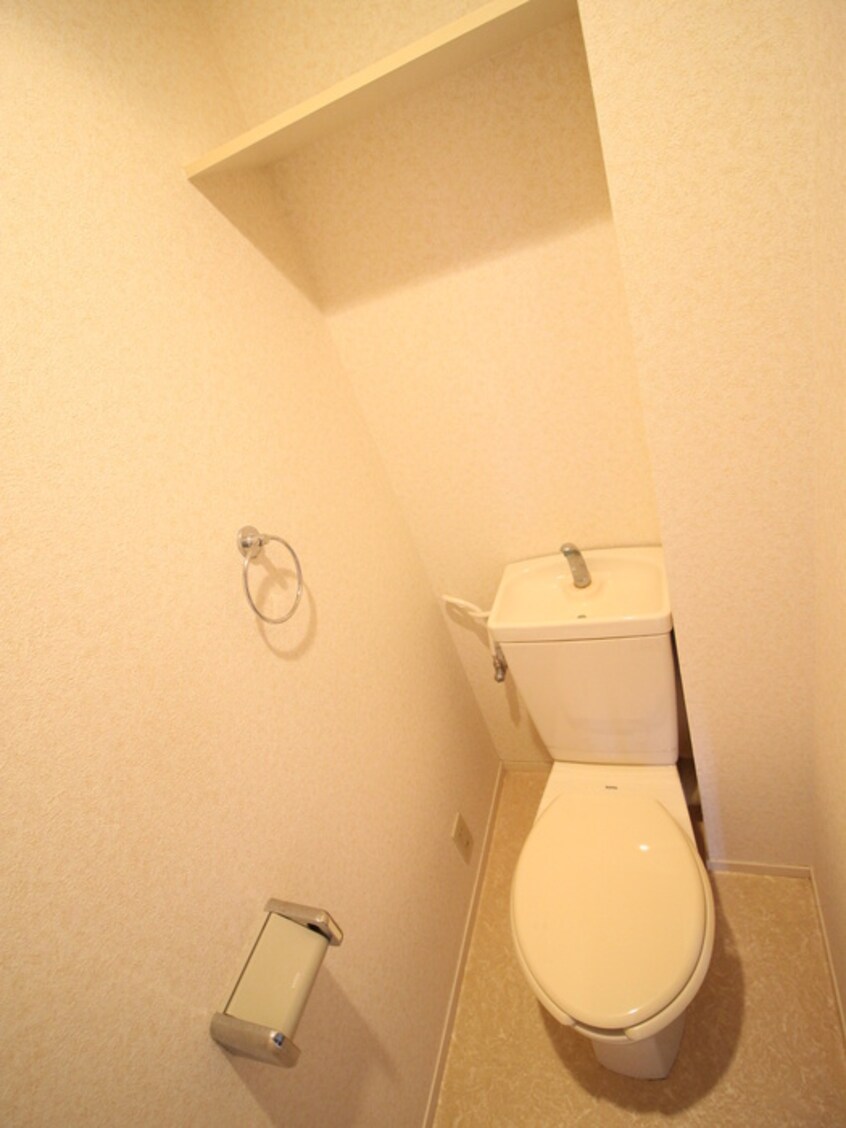 トイレ ｸﾞﾚｰｼｨ須磨ｱﾙﾃﾋﾟｱⅠ番街(1417)