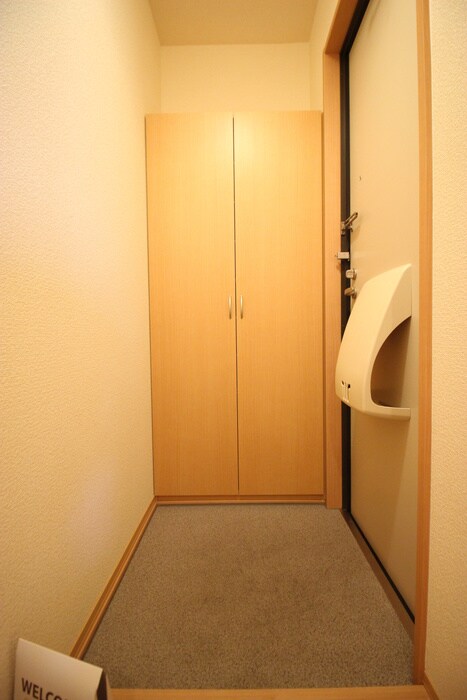 玄関 ＥＣＯ　ＳＯＬＥＩＬ　Ｃ棟