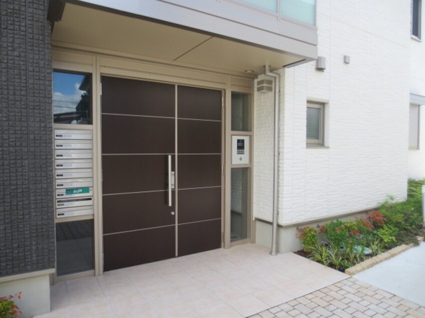 エントランス部分 アイランド西宮