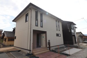 大津市大萱２丁目戸建貸家
