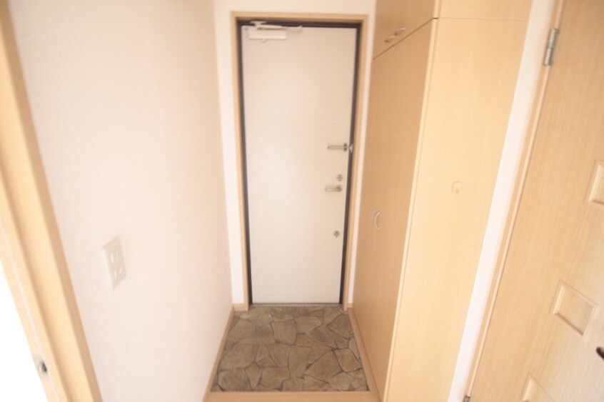 玄関 シャロ－ム