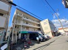 ロイヤルハイツ香里園の外観