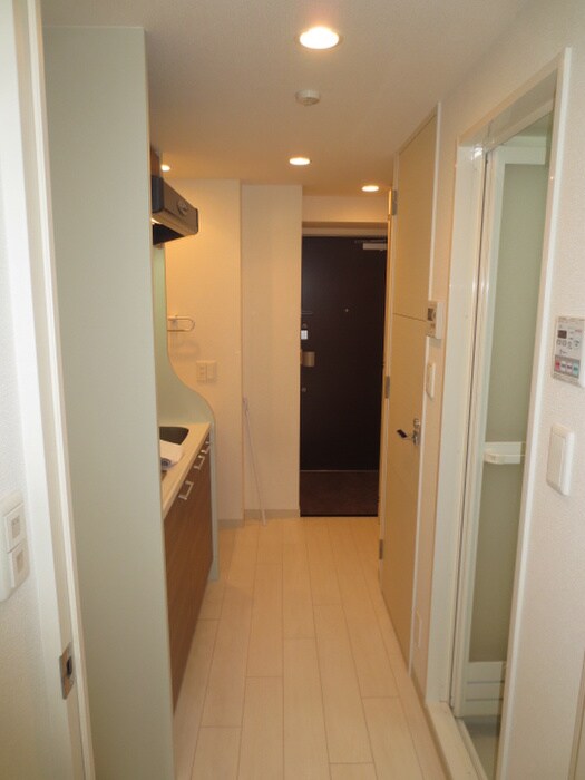 廊下 プレサンス心斎橋ラヴィ(1003)