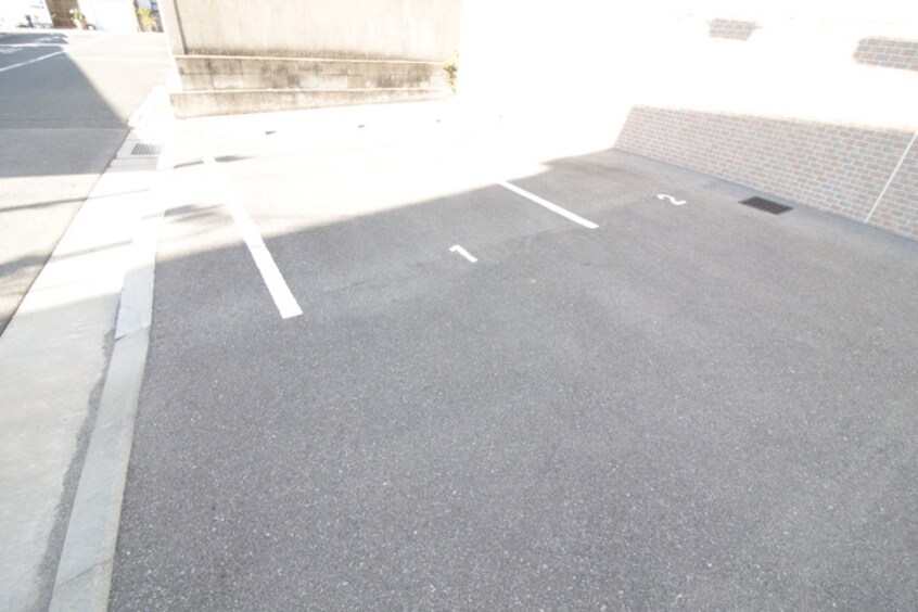 駐車場 フルール・デ・ポワ武庫之荘