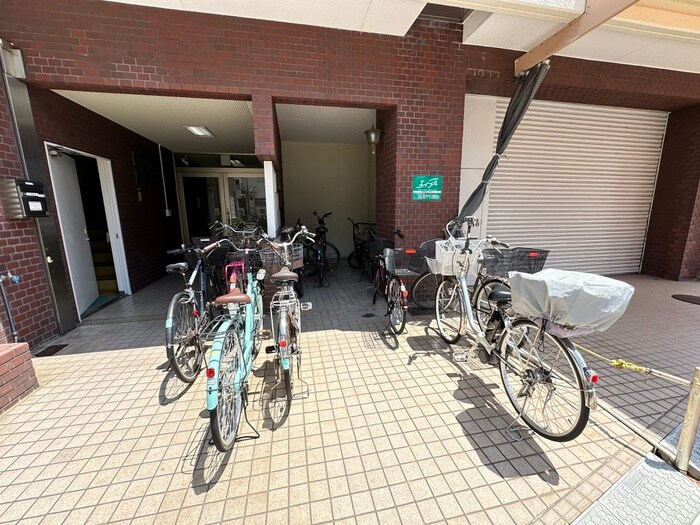 駐輪場 小橋丸大ビル