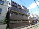 ブル－コ－トの外観