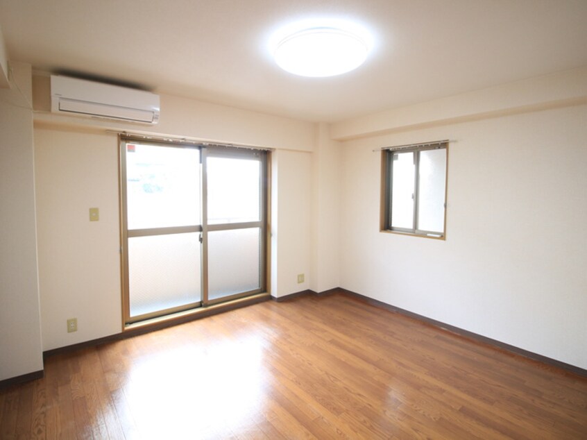 居室 グランブル－