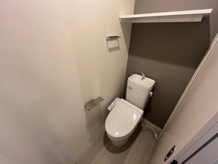 トイレ ﾌｧｰｽﾄﾌｨｵｰﾚ神戸ﾊｰﾊﾞｰﾗﾝﾄﾞ(1002)