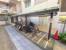 駐輪場 柳小路