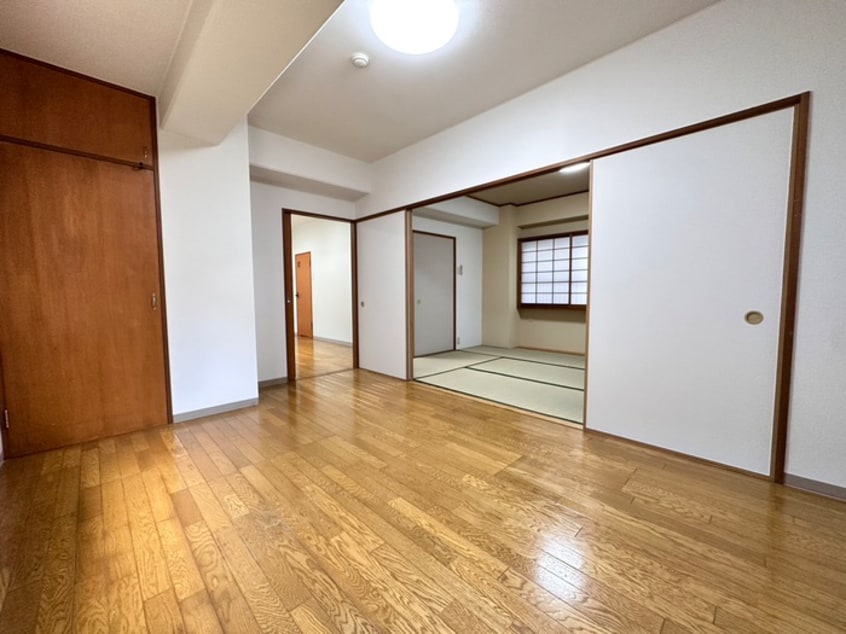 居室 柳小路