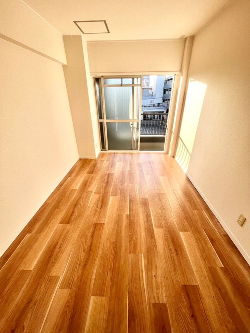 居室 三松マンション