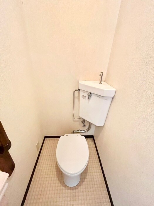 トイレ 三松マンション