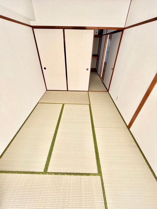 居室 三松マンション