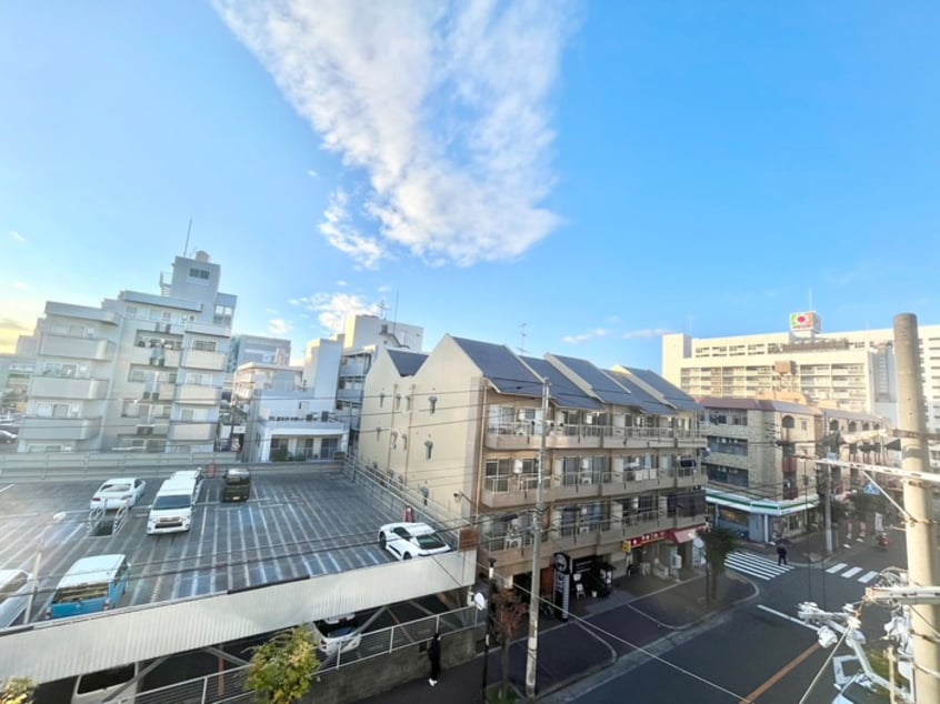 室内からの展望 三松マンション