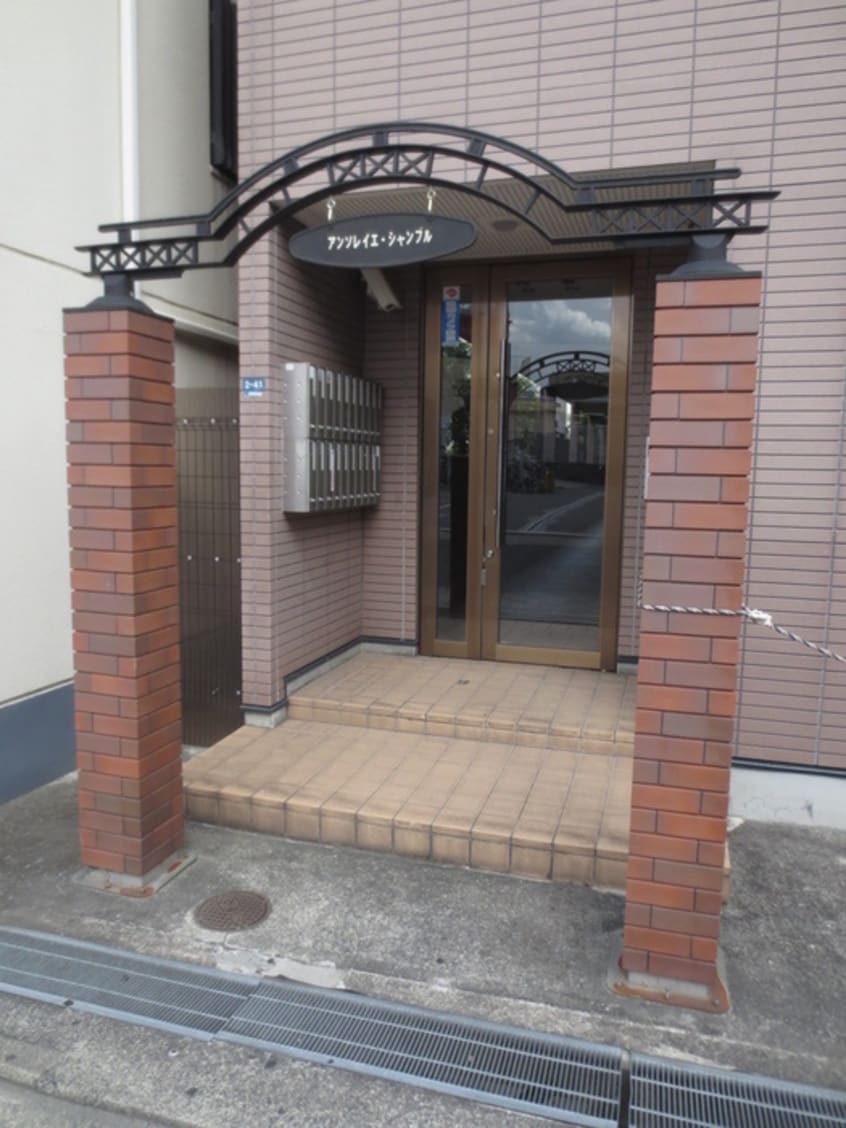 駐車場 アンソレイエ　シャンブル