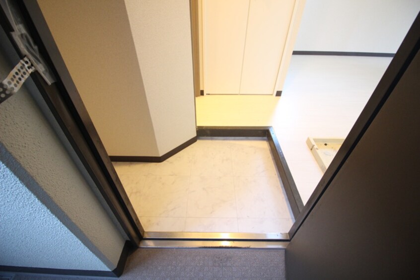 玄関 ハッピ－リ－ブス