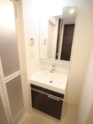 洗面 ｽﾜﾝｽﾞｼﾃｨ大阪城北詰(702)