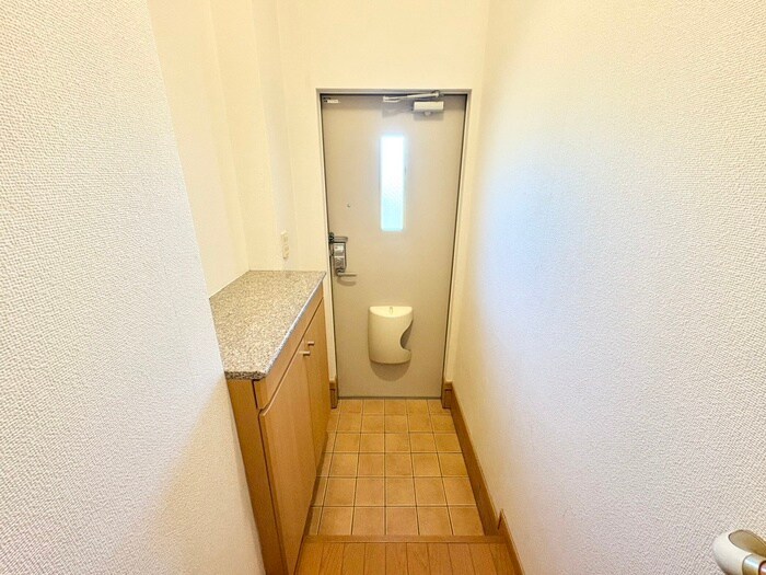 玄関 アイネパウゼⅢ