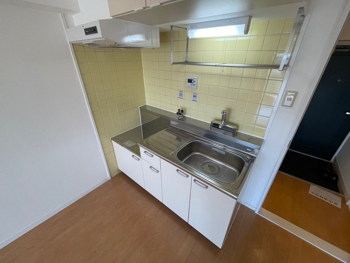 キッチン 三恵上新庄ハイツ