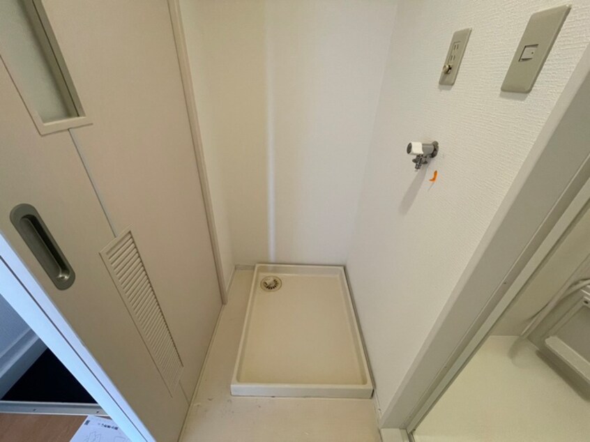 洗濯機置場 三恵上新庄ハイツ