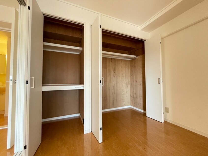 収納 三恵上新庄ハイツ